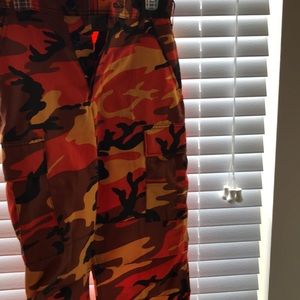 Camo pants ... Worn Once. - Great condition